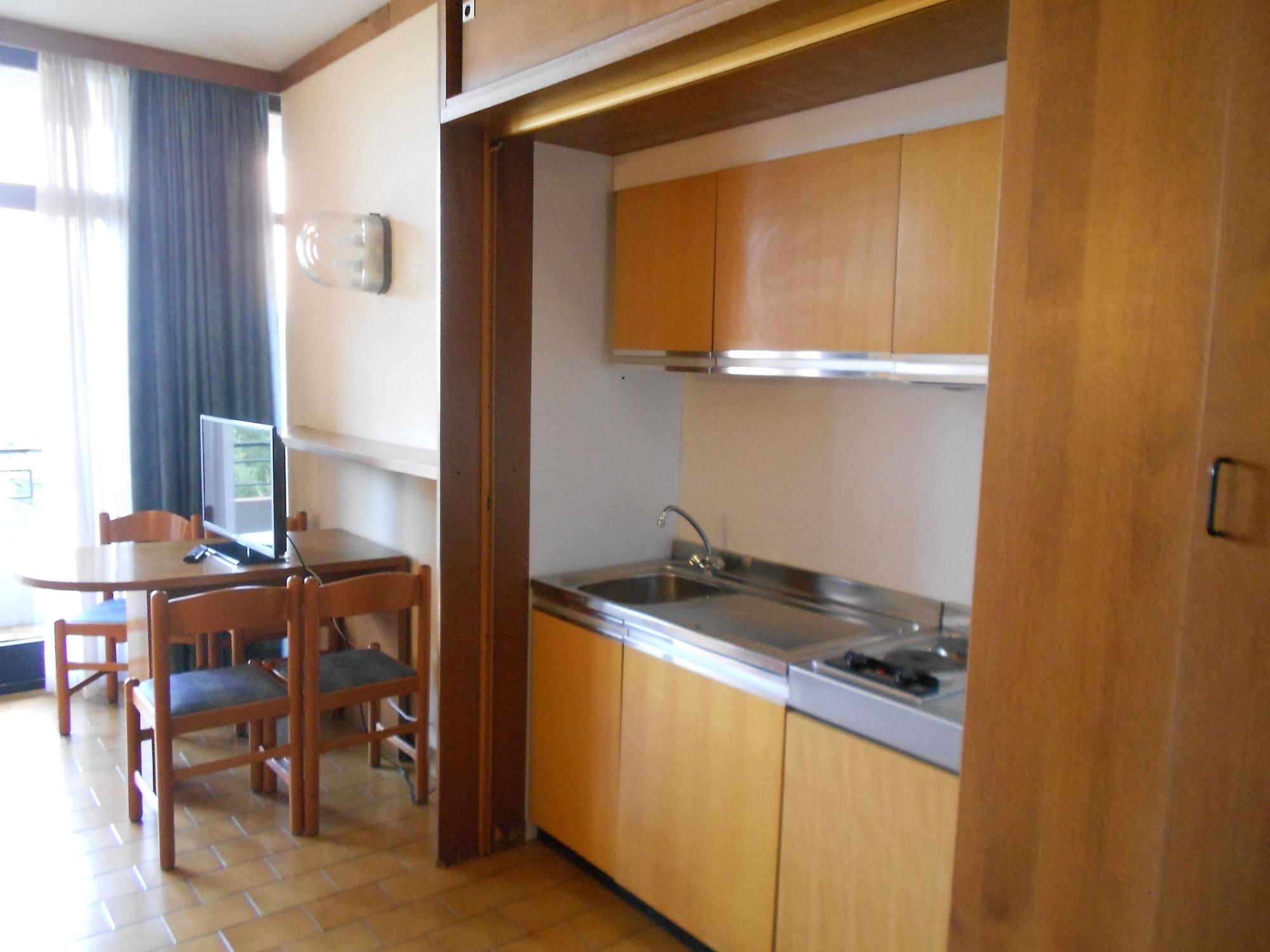 Hotel Residence Holiday Sirmione Exterior photo