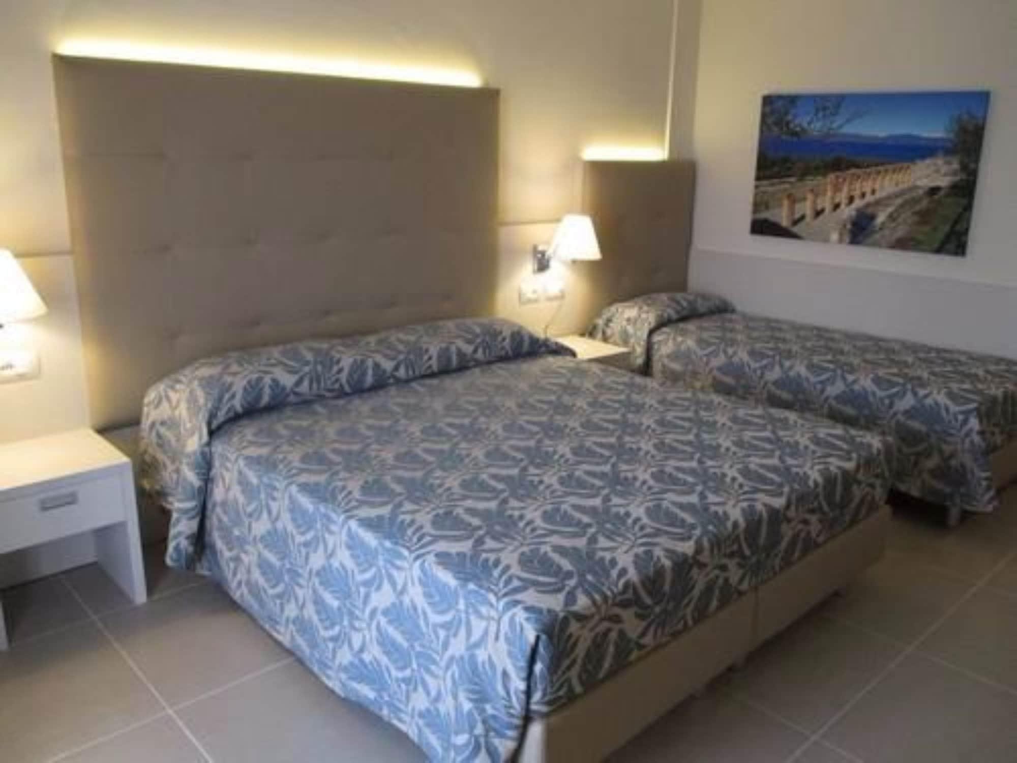 Hotel Residence Holiday Sirmione Exterior photo