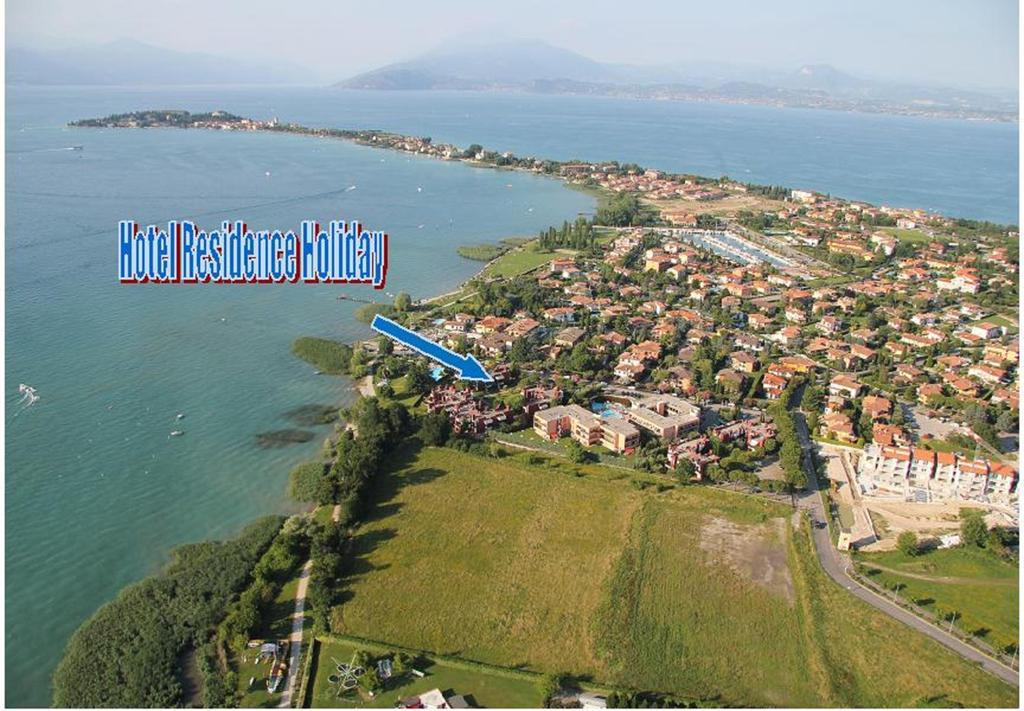 Hotel Residence Holiday Sirmione Exterior photo