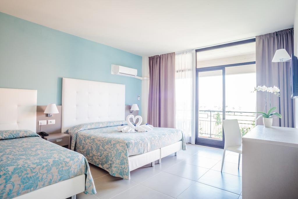 Hotel Residence Holiday Sirmione Exterior photo